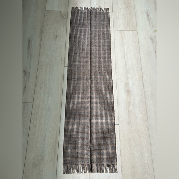 PENDLETON :: SCARF - Picture 3 of 10